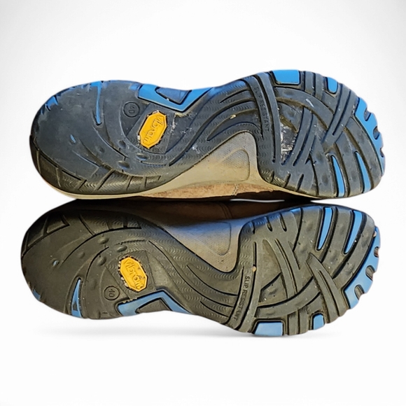 Dansko Vibram Womens Waterproof Leather Shoes, Size 40, Brown, Size 9 - Picture 6 of 10